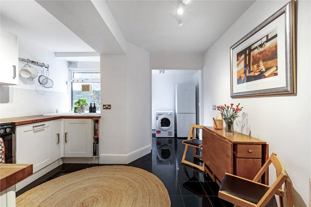 Kitchen/Utility