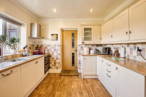 3 bedroom detached house for sale, Wilcote View, Witney OX29