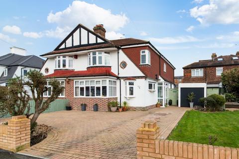 4 bedroom semi-detached house for sale, Briarwood Road, Stoneleigh