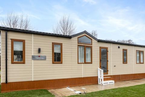 2 bedroom park home for sale, Bramlands Lane, Henfield BN5
