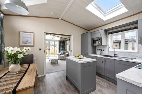 2 bedroom park home for sale, Bramlands Lane, Henfield BN5