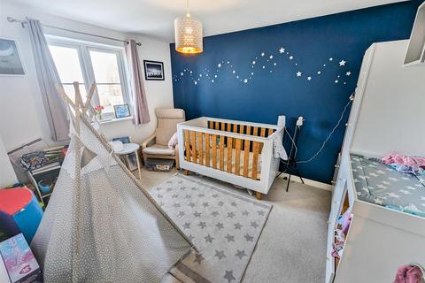 60 Airfield Way, Weldon, Corby, NN17 3LX