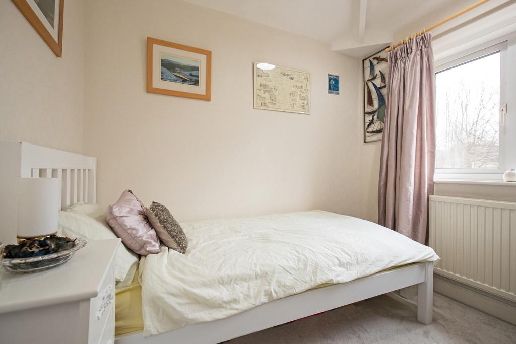 34 Slater Ave - 023