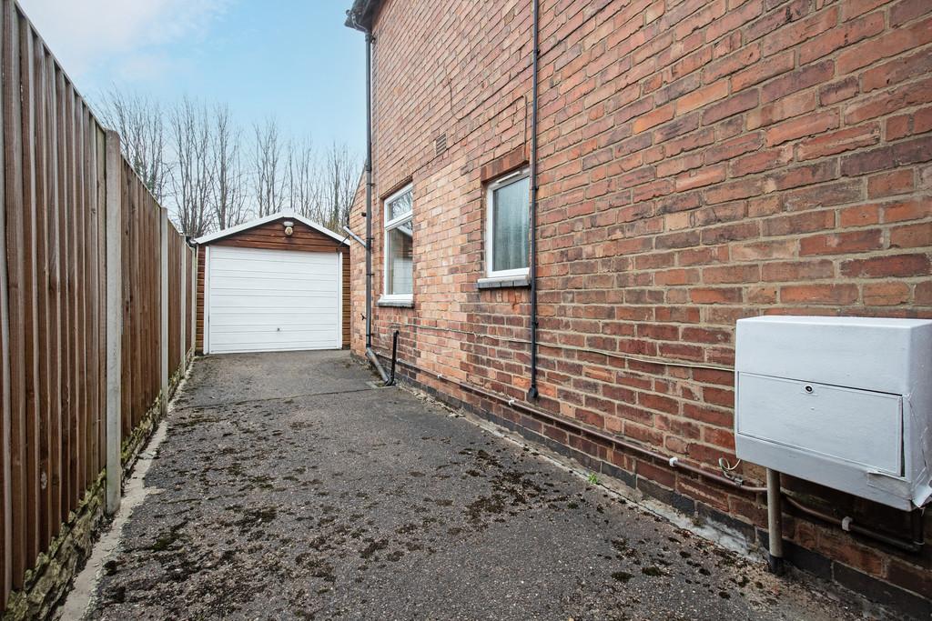 34 Slater Ave - 028