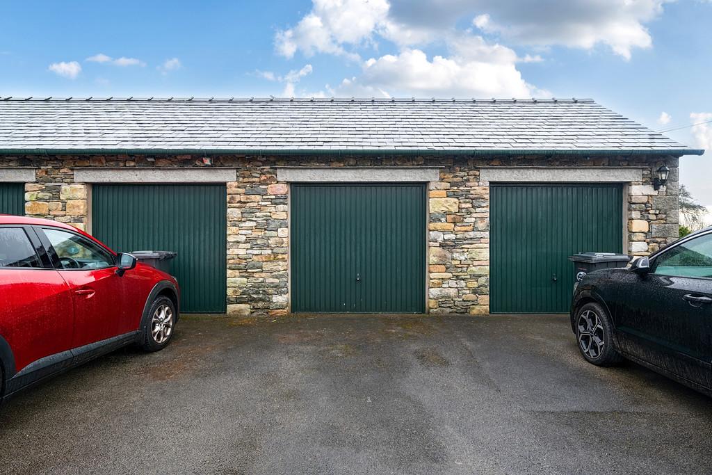 Garage &amp; Parking
