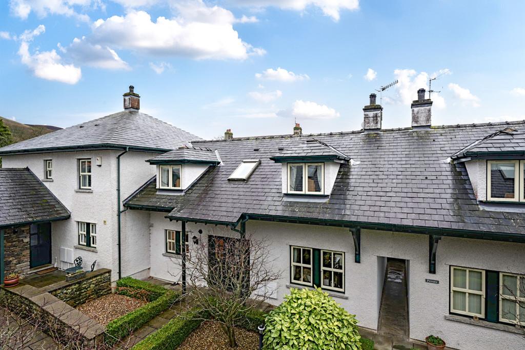 6 Yew Tree