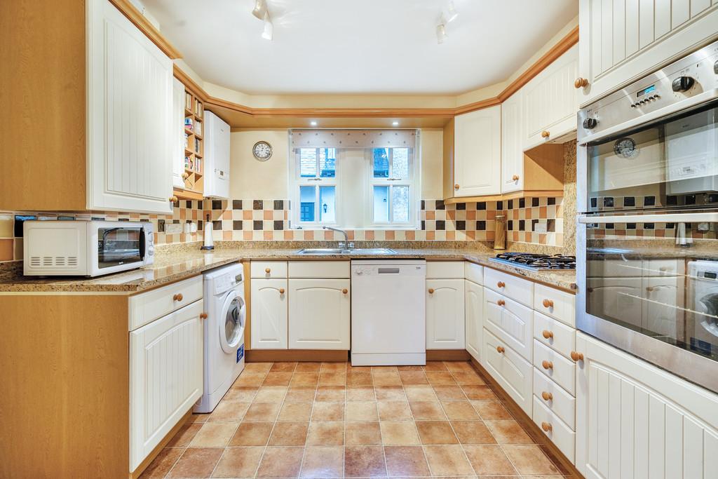 House in Carnforth, Barbon - More