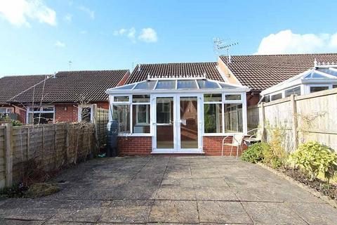 2 bedroom semi-detached bungalow for sale, Fox Hollow, Compton, Wolverhampton, WV6