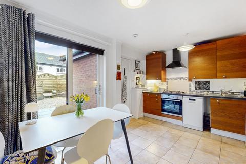 27 Corbie Place, Milngavie, Glasgow, G62 7NB