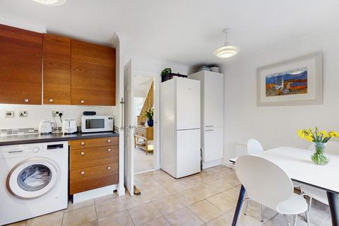 27 Corbie Place, Milngavie, Glasgow, G62 7NB
