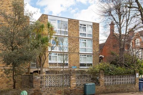 2 bedroom flat to rent, Corfton Road, London W5