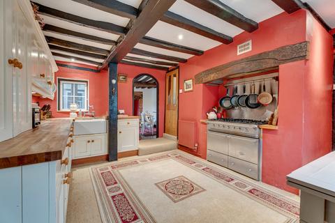 4 bedroom cottage for sale, The Street, Newmarket CB8