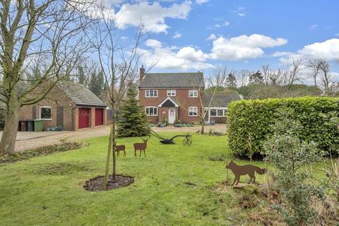 4 bedroom detached house for sale, Wretham