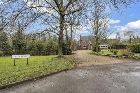 4 bedroom detached house for sale, Wretham