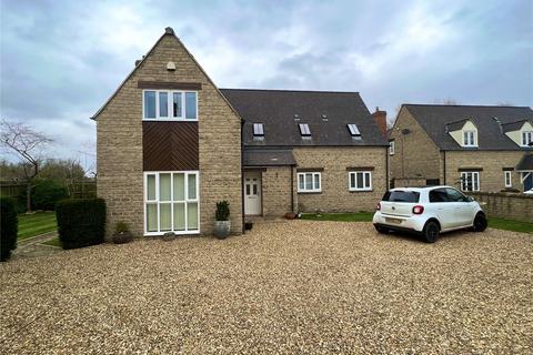 5 bedroom detached house to rent, St Julians Close, South Marston, Wiltshire, SN3