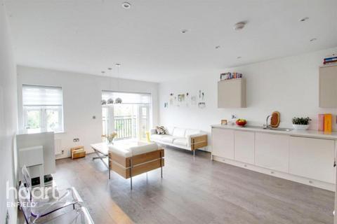 undefined, Linden Way, London