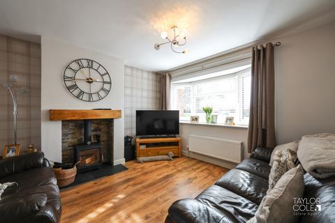 3 bedroom link detached house for sale, Cromwell Road, Coton Green