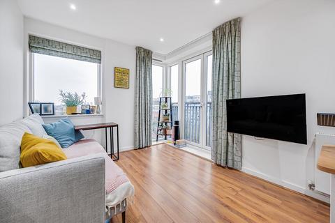 1 bedroom flat for sale, Market Road, London N7