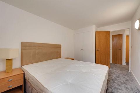 1 bedroom flat for sale, Cassilis Road, London E14