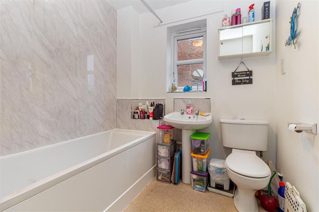 Bathroom-1 27.jpg
