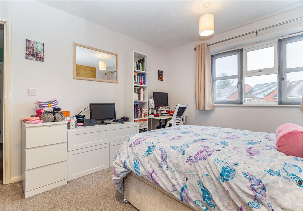 Bedroom-1-2 33.jpg