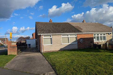 2 bedroom semi-detached bungalow for sale, Henhurst Ridge, Burton-on-Trent