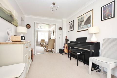 4 bedroom detached house for sale, Alexandra Gardens, Woking GU21