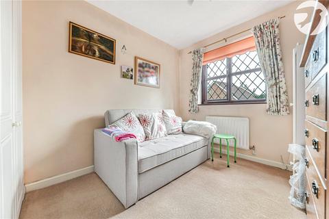 6 Redding Close, Dartford, DA2 6NB