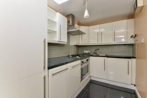 2 bedroom flat to rent, Hogarth Road, Earls Court, London, SW5