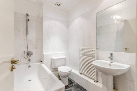 2 bedroom flat for sale, Bridgewater Square, City, London, EC2Y