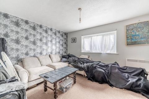 1 bedroom flat for sale, Church Road, Northolt, UB5