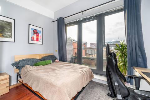 3 bedroom maisonette for sale, Bemerton Street, King's Cross, London, N1