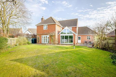 4 bedroom detached house for sale, Loveday Close, Chrishall, SG8