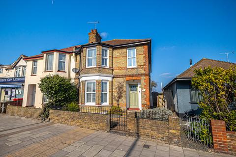 4 bedroom semi-detached house for sale, London Road, Leigh-on-sea, SS9