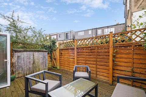 4 bedroom terraced house for sale, Melrose Road, Barnes, London