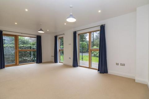 4, Vista Apartments Dunorlan Park, Tunbridge Wells, TN2 3QA