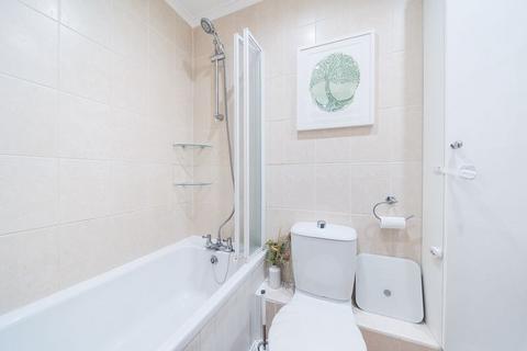 145 Cramptons Road, Sevenoaks, TN14 5DU