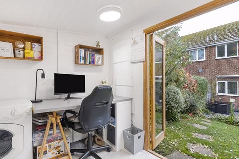 30 Whenman Avenue, Bexley, DA5 2BS