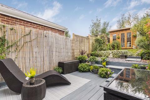 30 Whenman Avenue, Bexley, DA5 2BS