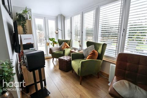 1 Barnsley Road, Doncaster, DN5 8QQ