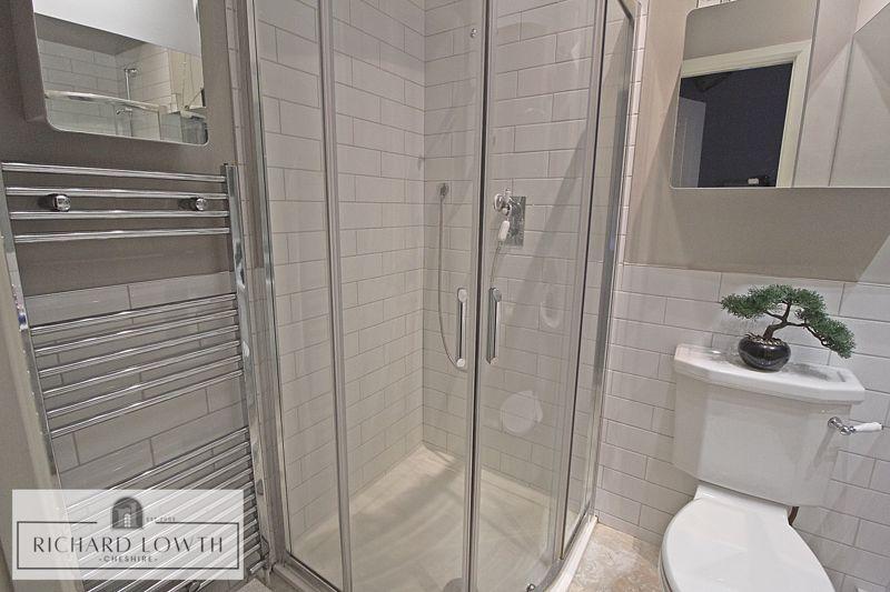 Ensuite Shower Room