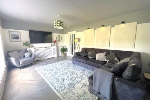3 bedroom semi-detached house for sale, Dugdale Crescent, Four Oaks, Sutton Coldfield, B75 5HA