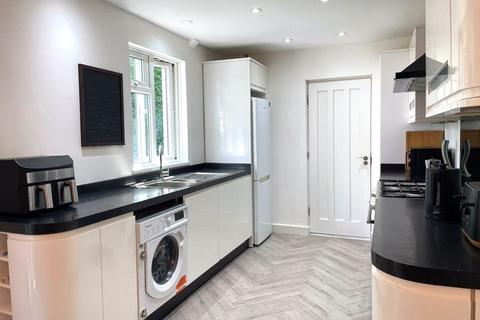 77 Dugdale Crescent, Sutton Coldfield, B75 5HA