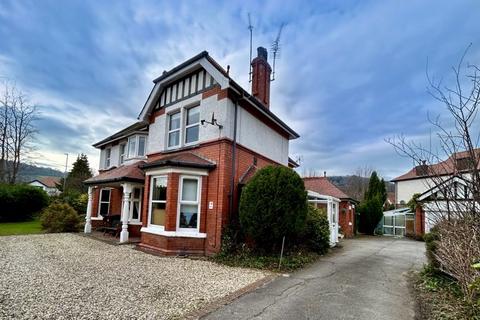 3 bedroom apartment for sale, Whitehall Road, Rhos on Sea