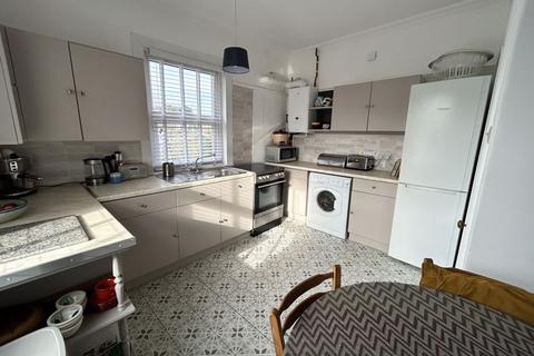 3 bedroom apartment for sale, Whitehall Road, Rhos on Sea