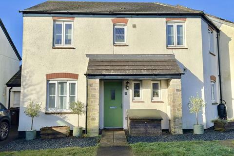 3 bedroom semi-detached house for sale, Wheal Sperries Way, Truro