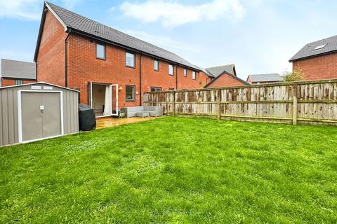 17 Barnade View, Tithebarn, Exeter, EX1 3ZB