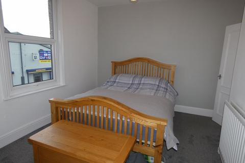 2 bedroom apartment for sale, Southgate Street, Bishop Auckland DL14