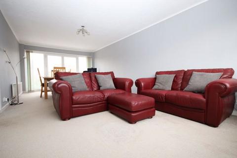 2 bedroom apartment for sale, Ardleigh Court, Shenfield, Brentwood CM15