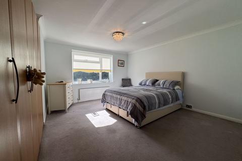 2 bedroom apartment to rent, Cedar Manor. Poole Road, Westbourne